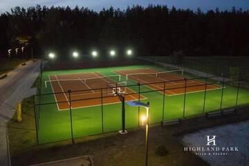 Фото номера Вилла с собственным бассейном Отель Highland Park г. Zalioji 60
