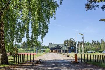 Фото номера Вилла с собственным бассейном Отель Highland Park г. Zalioji 88