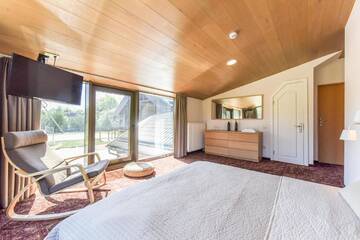 Фото номера Вилла с собственным бассейном Отель Highland Park г. Zalioji 4