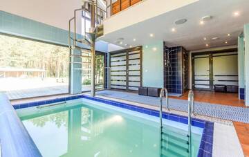 Фото номера Вилла с собственным бассейном Отель Highland Park г. Zalioji 70